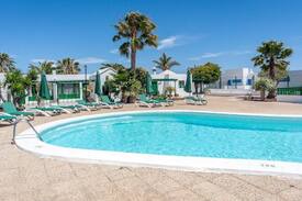 Los Pocillos Villa | 2 bed newly renovated bungalow/villa Los Pocillos.