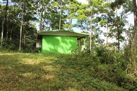 Pavones Cabina | Acogedora Cabaña en Turrialba