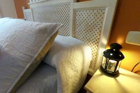 Alcala del Valle Hostal | CALÉNDULA, Hostal rural La Esperanza