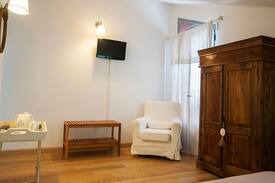 Hiendelaencina Cama Y Desayuno | la Perla B&B