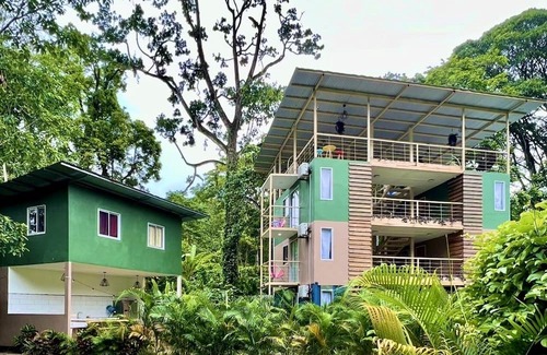 Puerto Viejo de Talamanca Apartamento | Comfortable first Flr apartment surrounded by the beauty & sounds of the jungle