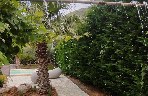Castellammare del Golfo Villa | Villa Mariannina swimming pool with Jacuzzi in private garden