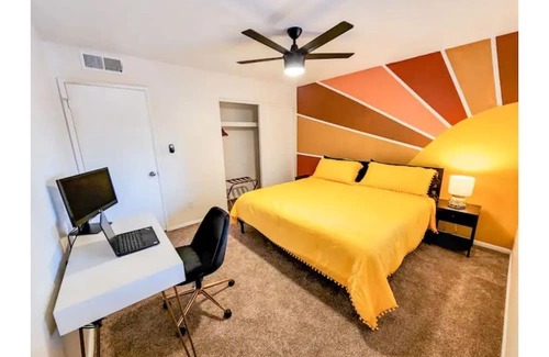 Glendale Casa | Cheerful Private Pool Oasis! 2 miles to Stadiums!