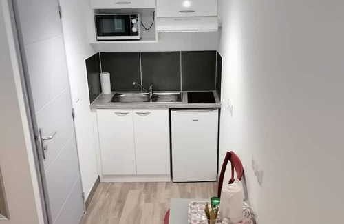 Eguilles Apartamento | 🌴Pleasant apartment with swimming pool in Aix-en-Provence (Éguilles)029