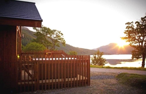 Ardgartan Cabina | 2 bedroom accommodation in Arrochar, Argyll and Bute