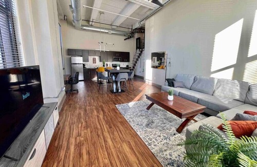 Downtown Kansas City Apartamento | ☆UNIQUE 2Bed Loft☆ Downtown KC