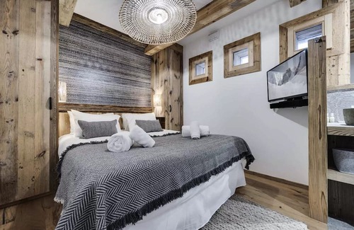 Le Fornet Apartamento | Residence Les Rives De L Isere - 6 Rooms for 10 People