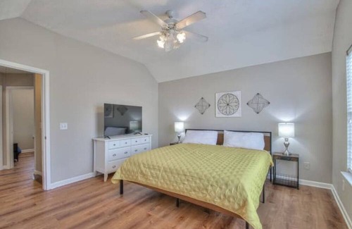 Smyrna Casa | Clear Circle- Modern 3/2.5 near everything! Smryna- Off I-24!