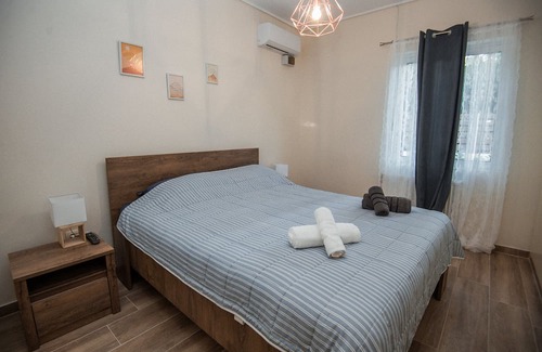 Rafina-Pikermi Casa | Vrbo Property