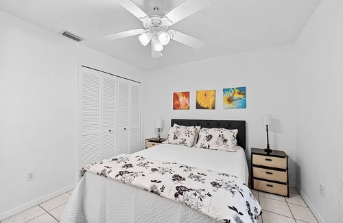Pinehurst Casa | Relax in Rotonda Pool Home in Golf Course Community, Near Beaches, Shopping, Restaurants - Awesome!