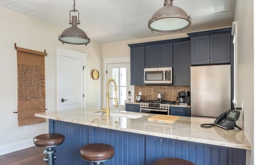 Wildwood Casa | The 1883 Beach House