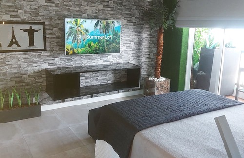 Pompeia Apartamento | Oceanview Santos apartment for up to 7 people