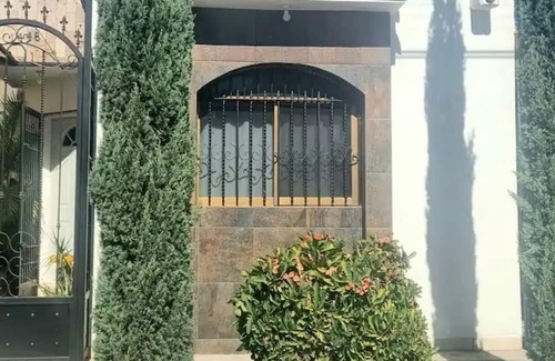 Los Mochis Casa | Casa en Col. Scally, Cerca de Todo!! Excelente Sector!