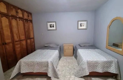 Los Mochis Casa | Casa en Col. Scally, Cerca de Todo!! Excelente Sector!
