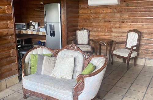 Montemorelos Cabina | Cabaña Alanis