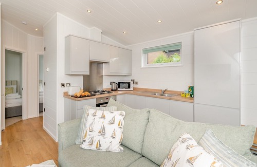 Bridport Cabina | 3 bedroom accommodation in Charmouth
