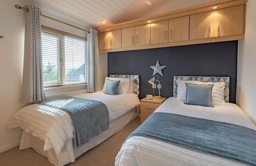 Rhyd-y-foel Cabina | 2 bedroom accommodation in Abergele
