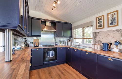 Rhyd-y-foel Cabina | 2 bedroom accommodation in Abergele