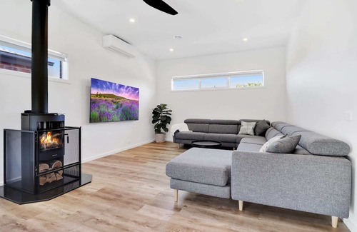 Belmont Casa | Alanas Place I Modern Townhouse