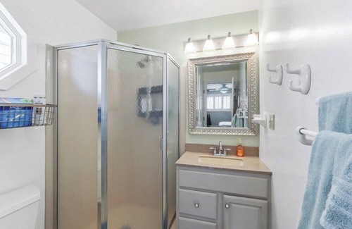 Fontana Casa | Geneva Shores- Monthly Rental w/ Lake Access!