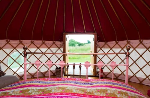 Lanteglos Cabina | Yurts Cornwall - Tremeer Farm
