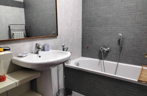 Zona Padova Apartamento | Casa Atene _ Luminoso Appartamento su due livelli a Milano