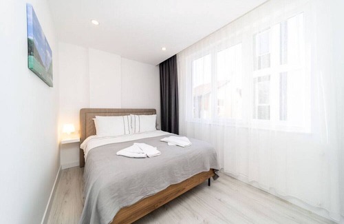 Eski Lara Apartamento | Central Flat with Balcony in Muratpasa