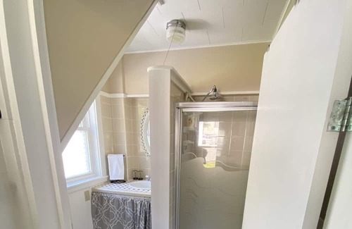 Seal Harbor Cabaña | Cozy Seal Harbor Cottage - Steps from Acadia National Park