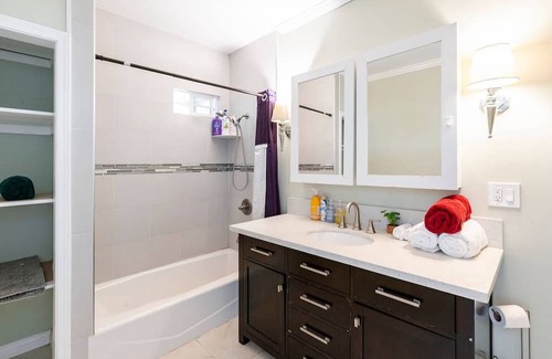 Duarte Casa | Amazing & Relaxing 5B3B-Private Pool