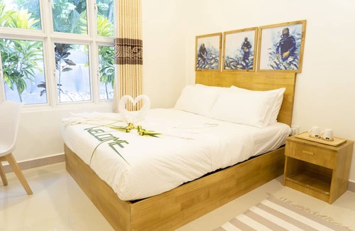 Magoodhoo Casa | Palm Rest Maldives