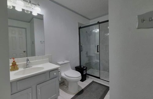Bedford Casa | Lovely house near DFW!