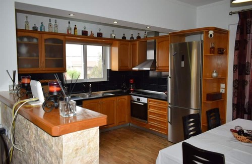 Markopoulo Mesogaias Apartamento | MTC-Jasmine's House - Two Bedroom Apartment, Sleeps 6