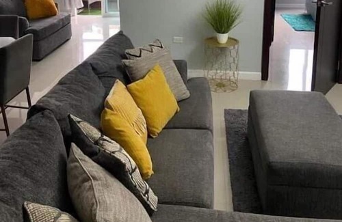 New Kingston Apartamento | Hamptons vacational home in new kingston.