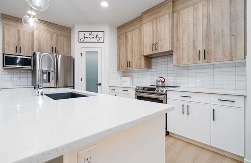 St. Albert Casa | Beautiful and energy-efficient family home in St Albert