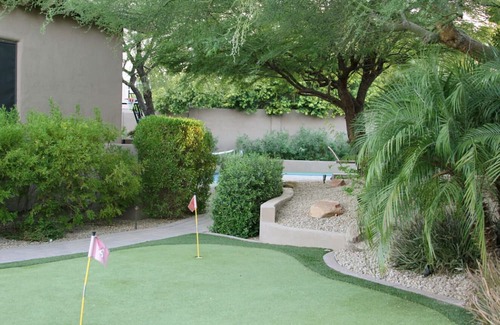 McDowell Acres Casa | Scottsdale Paradise- POOL, Spa, Pickleball/Basketball, Fire Pit & Great HIKING!