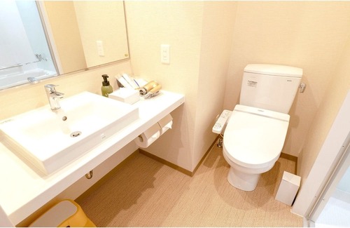 Mihama Casa | With balcony Moderate twin Nonsmoking vs | / Nakagamigun Okinawa