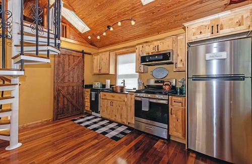 Homosassa Cabina | A/C, Firepit, Grill, Pet Friendly