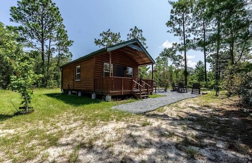 Homosassa Cabina | A/C, Firepit, Grill, Pet Friendly
