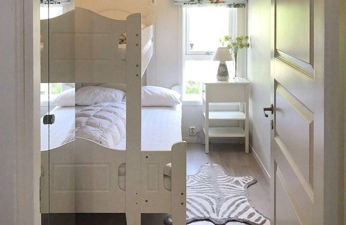 Averoy Municipality Casa | 8 person holiday home in averøy