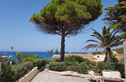Marine de Saint Ambroggio Casa | Mini-villa Bord de mer vue mer et Montagne Marine de Sant Ambroggio Lumio