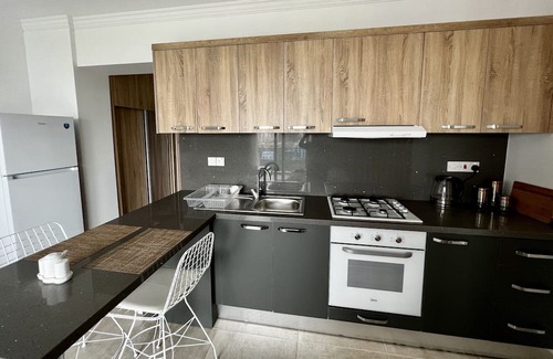 Trikomo Apartamento | Studio Flat with Balcony in Cyprus