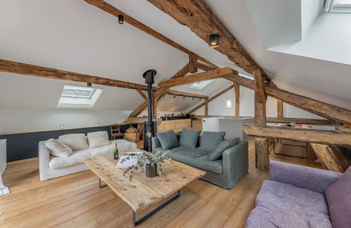 Praranger Chalet De Esquí | Chalet Mardinian - Four Bedroom Chalet, Sleeps 12