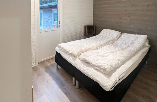 Bomlo Casa | 6 person holiday home in bremnes