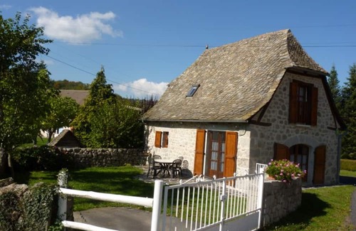 Sansac-Veinazes Cabaña | Gite Sansac-Veinazès, 2 bedrooms, 4 persons
