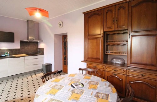 Roannes-Saint-Mary Cabaña | Gite Roannes-Saint-Mary, 3 bedrooms, 6 persons