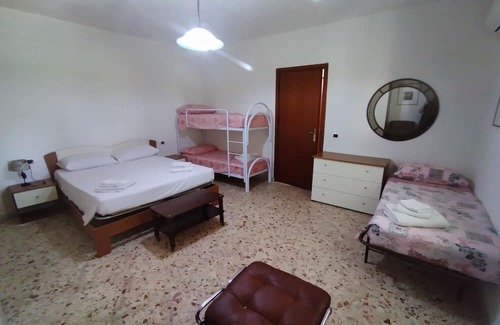 Castelvetrano Casa | Apartment "Baloo" with Shared Pool & Wi-Fi