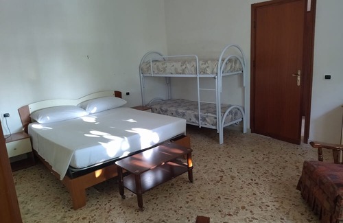 Castelvetrano Casa | Apartment "Baloo" with Shared Pool & Wi-Fi