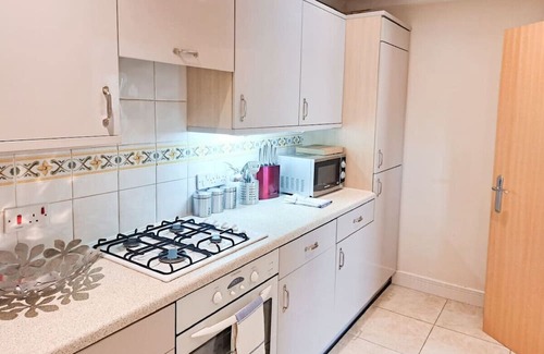 Wimbledon Apartamento | Wimbledon Apartment - Fantastic One Bedroom Apartment in the centre of Wimbledon with free parking!