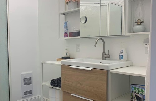 Tweed Apartamento | Bogart House connects to the Trans Canada Trail