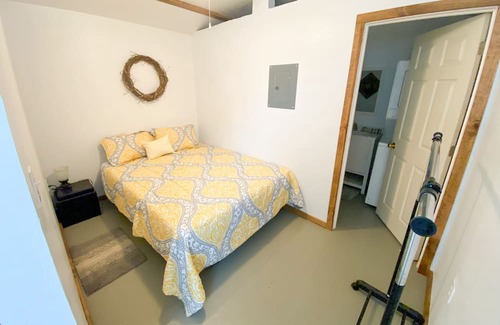 Throckmorton Cabaña | Cow Co. Cottages - One Block Away From Downtown Shopping, Dining, & More!